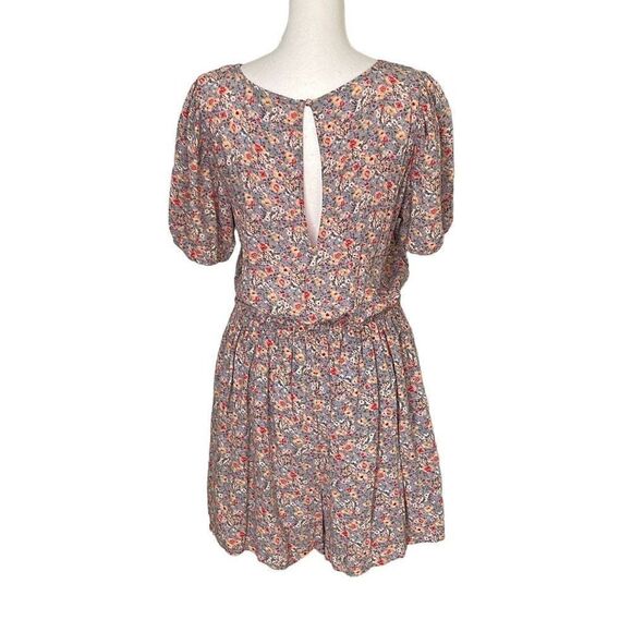 American Eagle Womens Floral Romper Shorts Wrap Short Sleeve Multicolor‎ Medium - Picture 3 of 9